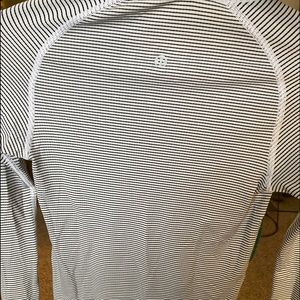 Lulu lemon long sleeve